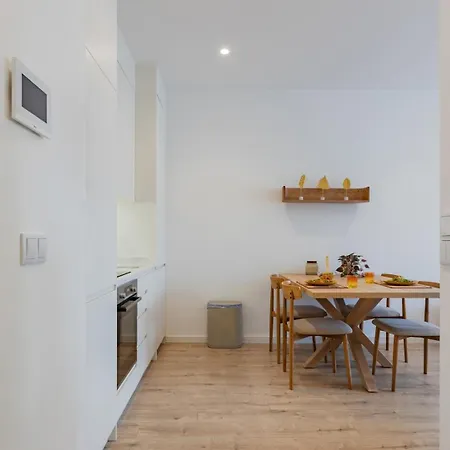 The Morning Light @ Boavista Flats Apartament