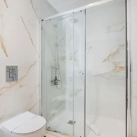 The Morning Light @ Boavista Flats פורטו